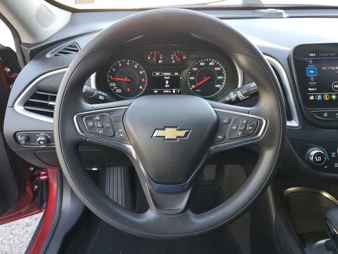 Used 2024 Chevrolet Malibu LT FWD image 21