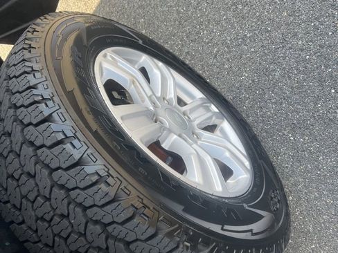 Used 2021 Ford Ranger XL w/ Equipment Group 101A High image 5