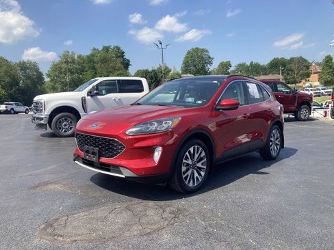 Used 2020 Ford Escape Titanium AWD/4WD image 10