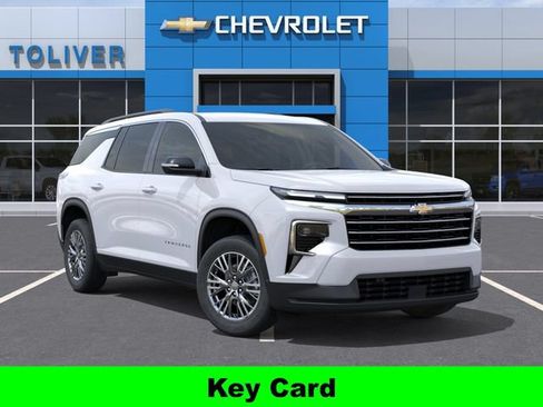 New 2026 Chevrolet Traverse LT w/ Driver Confidence Package FWD image 8