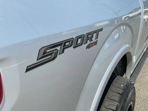 Used 2018 Ford F150 XLT w/ Equipment Group 302A Luxury AWD/4WD image 19