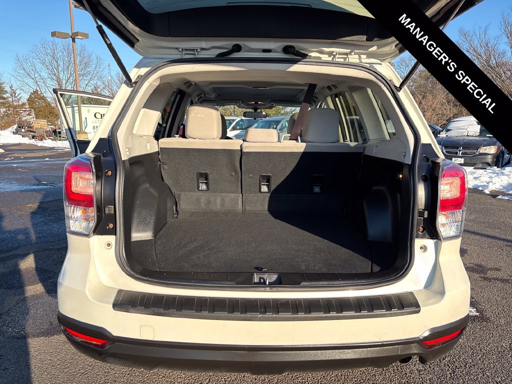 Used 2017 Subaru Forester 2.5i Premium w/ All-Weather Package AWD/4WD image 16