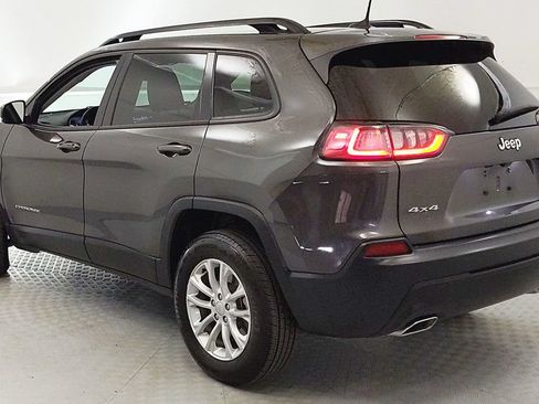 Used 2022 Jeep Cherokee Latitude Lux AWD/4WD image 4