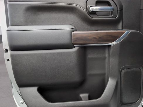 Used 2020 GMC Sierra 1500 SLT w/ SLT Premium Plus Package image 32