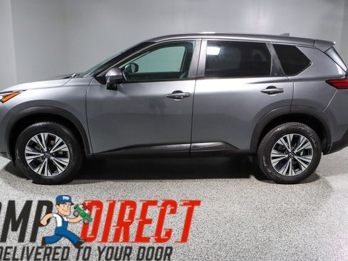 Used 2023 Nissan Rogue SV FWD image 10