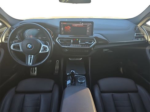 Used 2023 BMW X4 M40i w/ Premium Package image 9