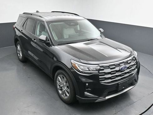 New 2026 Ford Explorer Active w/ Active Comfort Package image 14