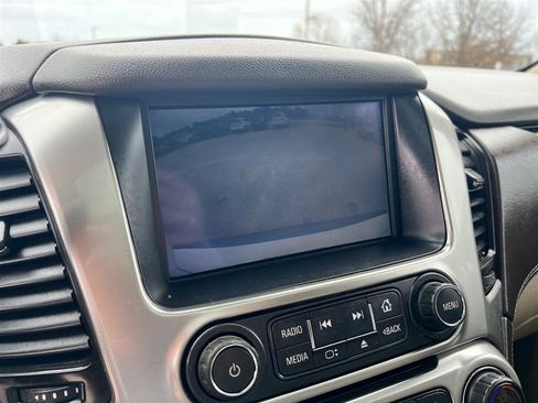 Used 2015 Chevrolet Tahoe LT image 30