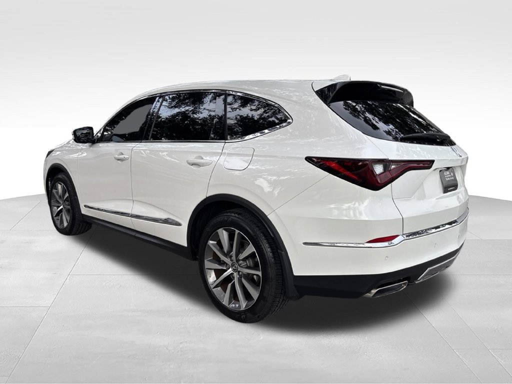 Used 2025 Acura MDX w/ Technology Package AWD/4WD image 3