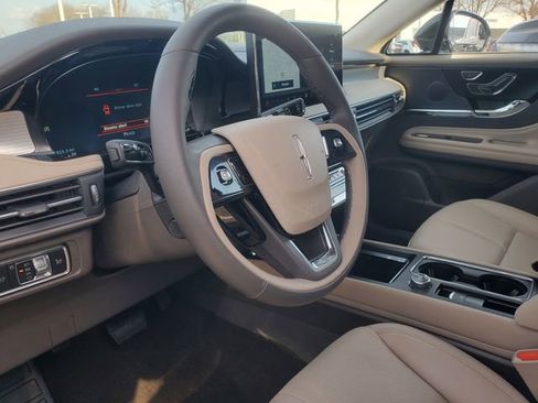 Certified 2024 Lincoln Corsair AWD w/ Equipment Group 101A image 12