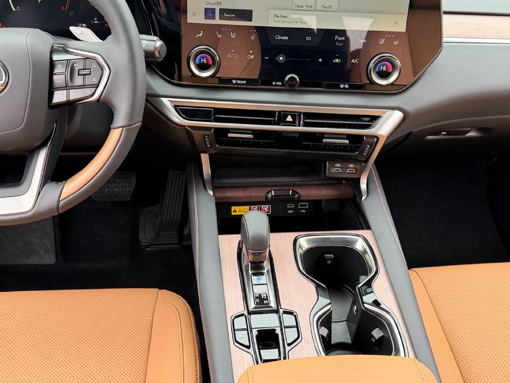 New 2026 Lexus RX 350 AWD image 10