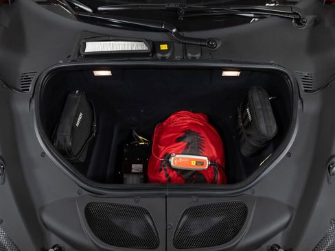 Used 2015 Ferrari 458 Speciale Coupe RWD image 23
