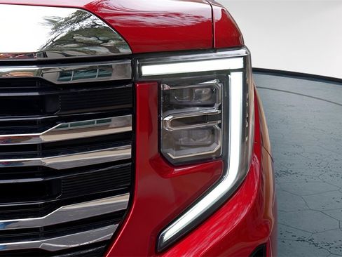 New 2026 GMC Sierra 1500 SLT image 3