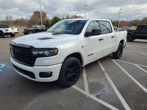 New 2026 RAM 1500 Laramie w/ Night Edition AWD/4WD image 11