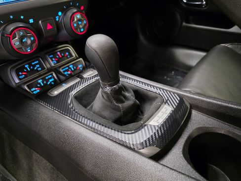 Used 2013 Chevrolet Camaro SS w/ SS Performance Package image 27