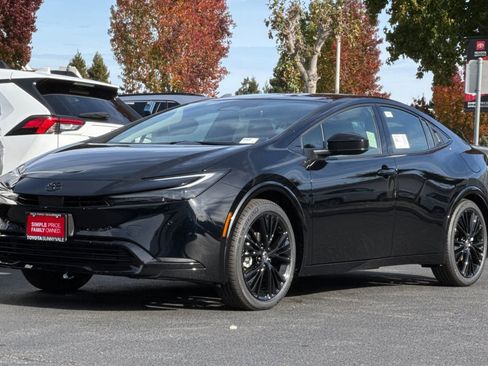 New 2026 Toyota Prius image 2