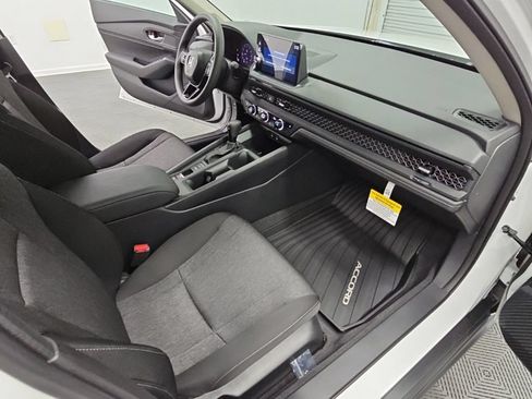 New 2026 Honda Accord SE image 34