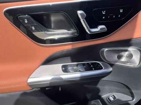 New 2026 Mercedes-Benz GLC 300 4MATIC image 10
