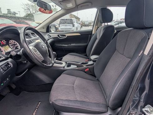 Used 2015 Nissan Sentra SV FWD image 10