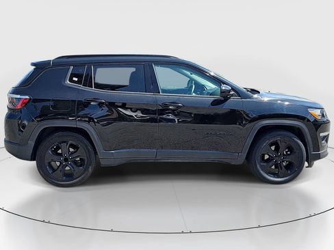 Used 2021 Jeep Compass Latitude w/ Sun and Sound Group FWD image 4
