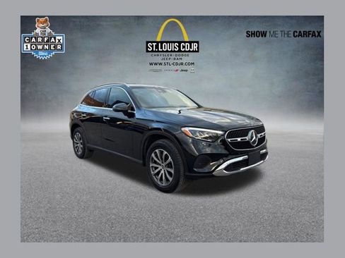 Used 2024 Mercedes-Benz GLC 300 image 1