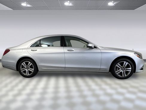 Used 2019 Mercedes-Benz S 560 Sedan image 6