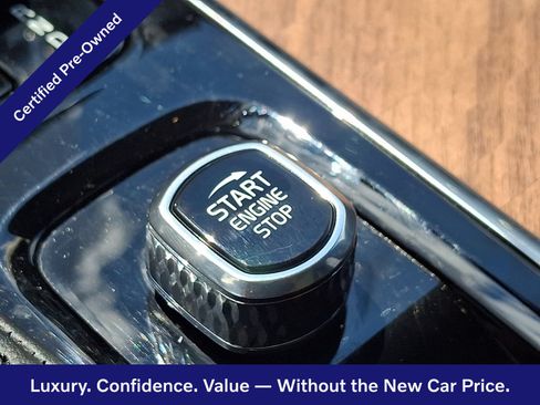 Certified 2024 Volvo XC90 B5 Plus AWD/4WD image 23