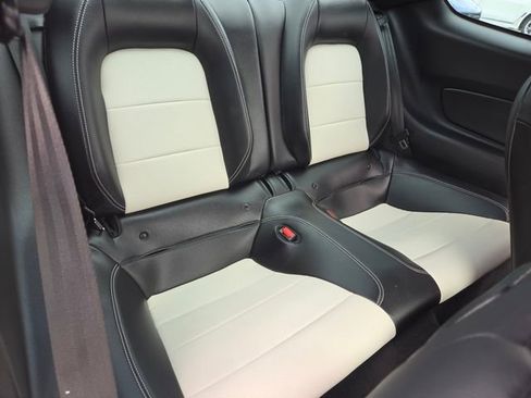 Used 2022 Ford Mustang GT Premium RWD image 23