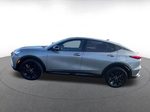 Used 2025 Buick Envista Sport Touring image 9