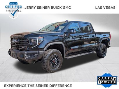 Used 2026 GMC Sierra 1500 AT4X w/ LPO, Black Badging Package