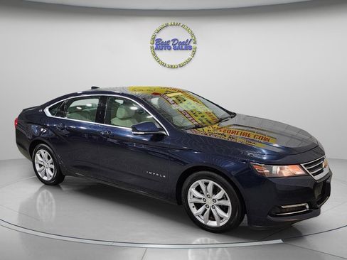 Used 2018 Chevrolet Impala LT w/ Sunroof and Spoiler Package FWD image 8