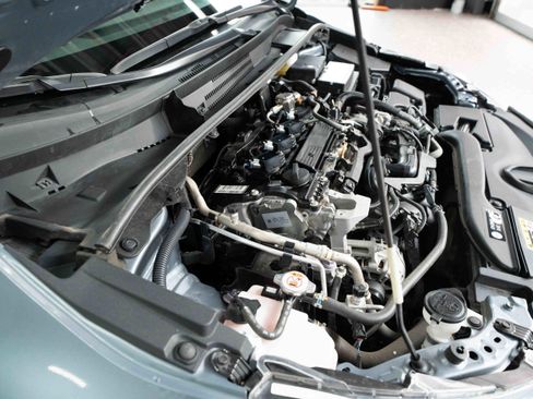 Used 2023 Toyota Corolla LE image 31