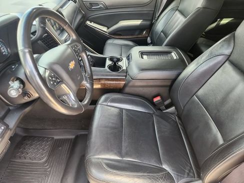 Used 2016 Chevrolet Tahoe LT RWD image 12