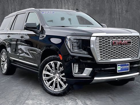 Used 2021 GMC Yukon Denali w/ Denali Ultimate Package image 3