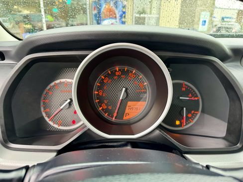 Used 2013 Toyota 4Runner SR5 w/ Convenience Pkg AWD/4WD image 17