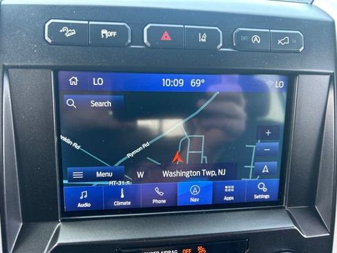 Used 2020 Ford F150 Lariat AWD/4WD image 36
