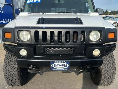 Used 2004 HUMMER H2 w/ Preferred Equipment Group AWD/4WD image 2