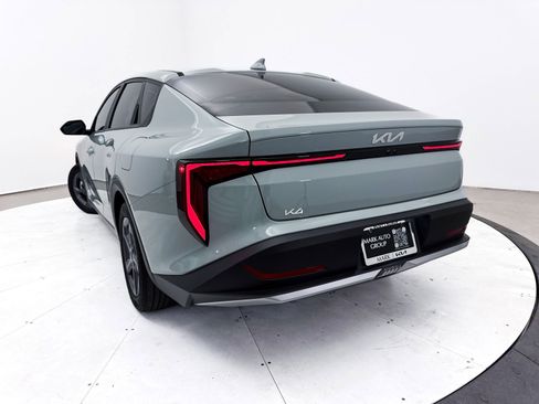 Used 2025 Kia K4 LXS image 6