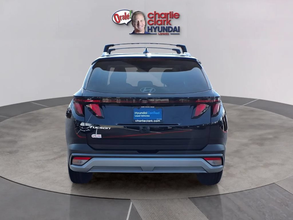 Used 2025 Hyundai Tucson SEL FWD image 4