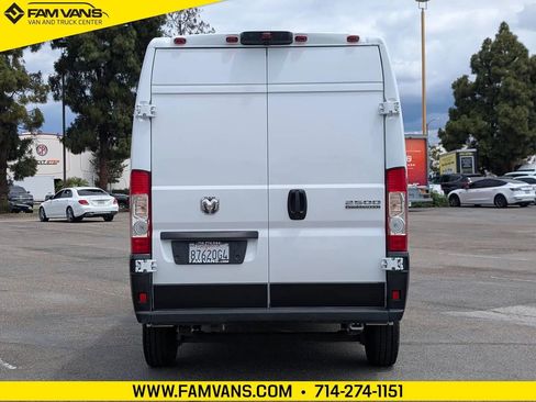 Used 2026 RAM ProMaster 2500 w/ Convenience Group FWD image 6