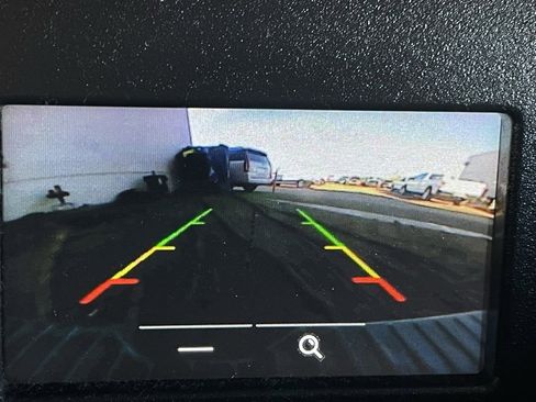 Used 2017 Ford Transit 150 XL image 28