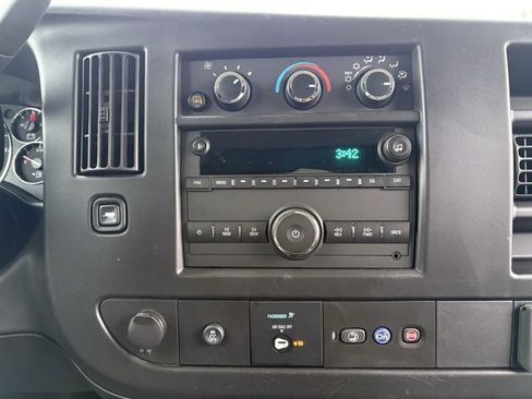 Used 2024 Chevrolet Express 2500 w/ Driver Convenience Package image 22