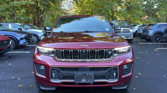 Used 2021 Jeep Grand Cherokee L Limited AWD/4WD image 2