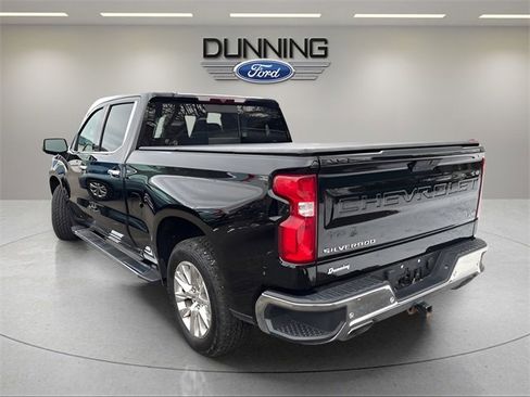 Used 2020 Chevrolet Silverado 1500 LTZ image 2