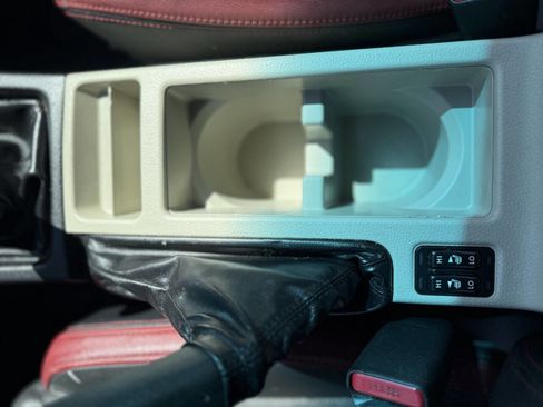 Used 2014 Subaru Crosstrek 2.0i Premium AWD/4WD image 33