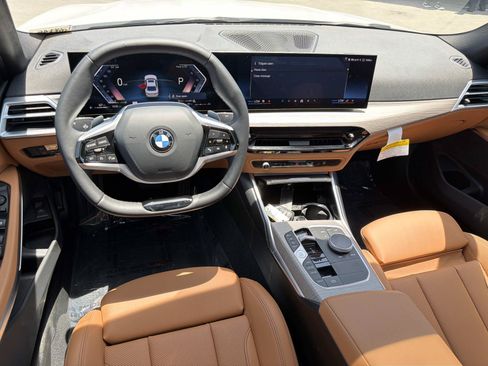 Used 2025 BMW 330i Sedan w/ Convenience Package RWD image 7
