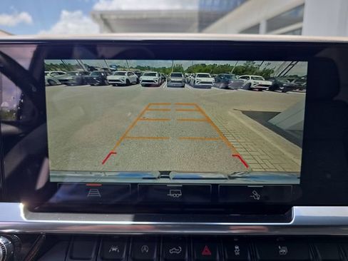 New 2026 GMC Sierra 1500 SLE w/ Preferred Package RWD image 20