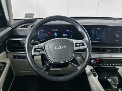 Used 2025 Kia Telluride S FWD image 18