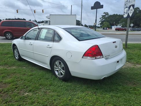 Used 2016 Chevrolet Impala Limited LS FWD image 5