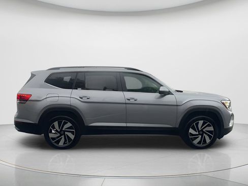 New 2026 Volkswagen Atlas SE FWD image 9